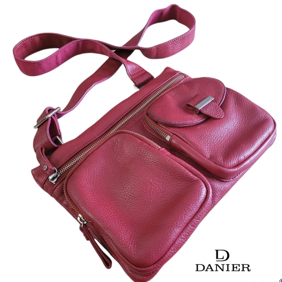 Danier Leather Red Crossbody Bag - Picture 4 of 12